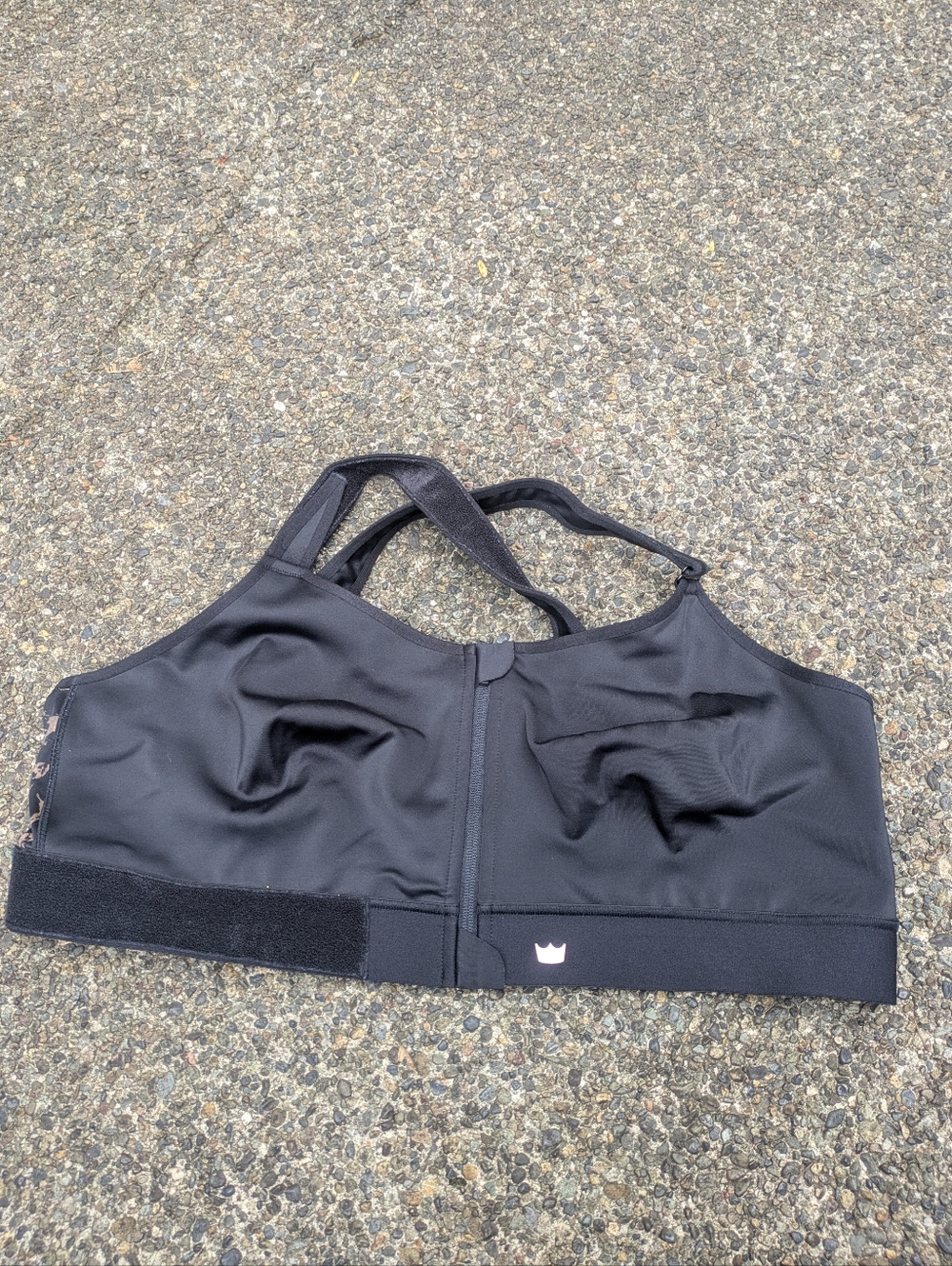 SHEFIT Black Zip Front Sports Bra. 6 Luxe